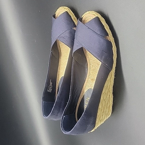 Ralph Lauren shoes - Picture 3 of 4